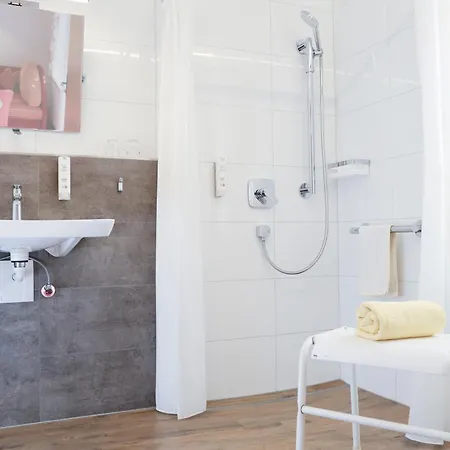 Hotel Schellenberg 3*