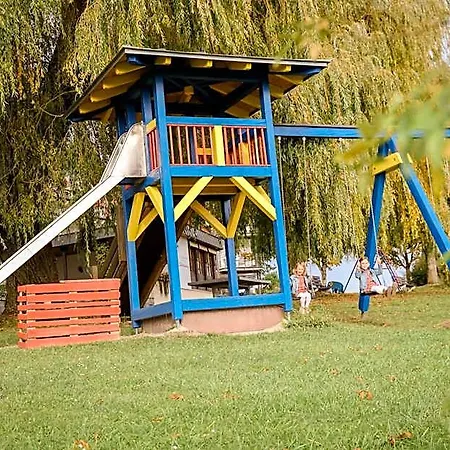 Schellenberg 3*
