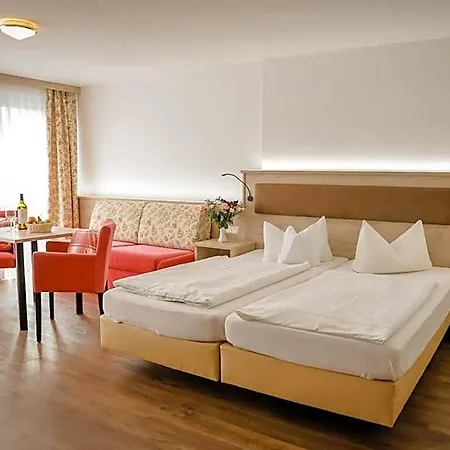 Schellenberg 3*