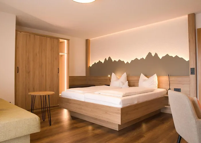 Schellenberg Hotel 3*